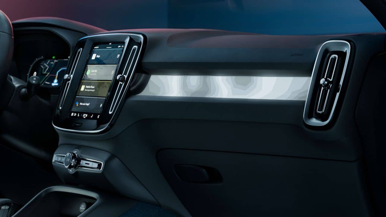 The interior | Over on the inside, things are again identical to the XC40 Recharge. The dashboard is a distinctive Volvo design highlighted at the centre with the portrait-oriented 9-inch touchscreen infotainment display. This itself is then flanked by slim, vertically mounted AC vents. The dash also gets wood inlays and the instrument cluster is a 12.3-inch display. The infotainment system is Android-based and comes with built-in Google Maps and Assistant and thanks to an e-sim, several other apps can be downloaded directly from the Play Store. (Image: Volvo)