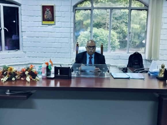 Stressed Projects: Delinking registry of housing units from builders' dues can help homeowners, says UPRERA Chairman - Vimarsana News