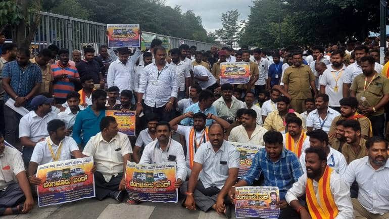 Bengaluru Private Transporters Call Off Strike After Talks With ...