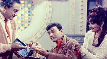 A still from 'Jewel Thief' (1967).