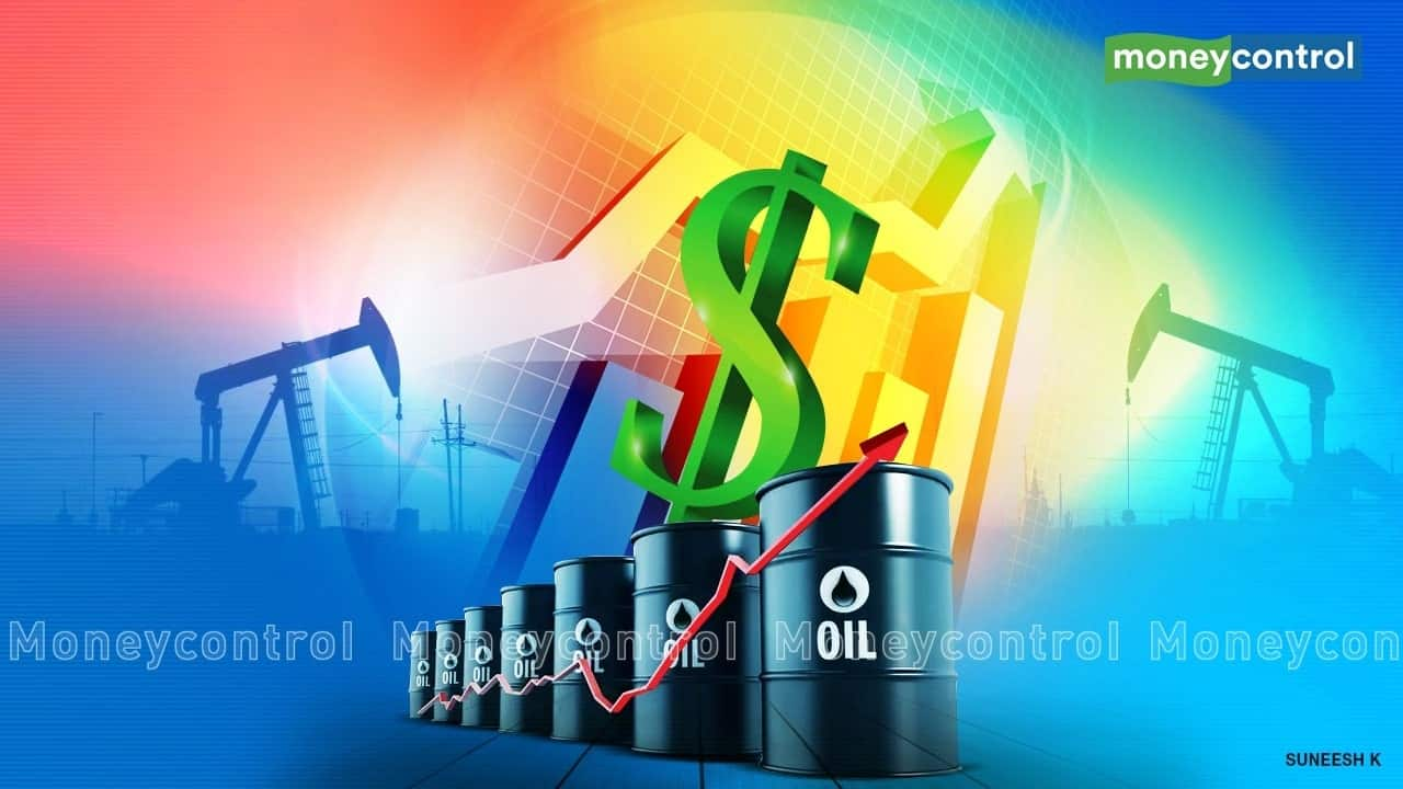 Oil prices fall on predictions of swelling crude inventories, weak demand