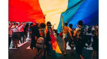 Ever since the 2018 judgement, I feel more therapists as well as queer people have become informed about LGBTQIA+ rights. (Photo: Mercedes Mehling via Unsplash)