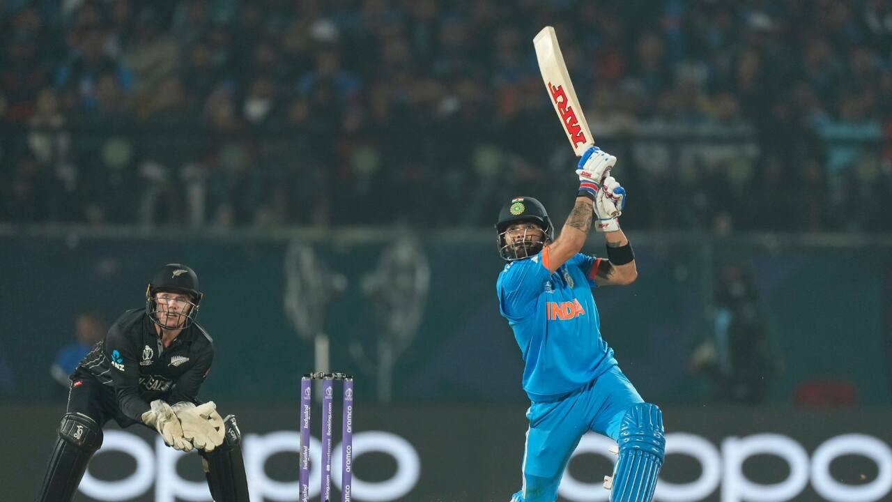 India went from 71-0 to 76-2 in 14 deliveries as Kohli took center stage. He strung together important partnerships and rebuilt the innings. He put on 52 for the third wicket with Shreyas Iyer (33), who holed out to square leg. Then he added another 54 for the fourth wicket with Rahul (27), who was out lbw to Santner. (Image: AP)