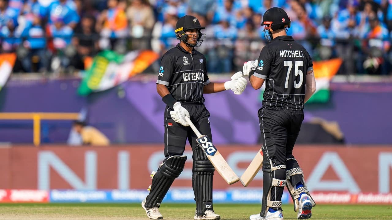 Mitchell then joined Ravindra at the crease and the duo added 100 off 97 balls. Both batsmen enjoyed lives – Jadeja had dropped Ravindra on 12 runs off Shami in the 11th over. It was a rare miss for Jadeja, usually an exceptional fielder. (Image: AP)