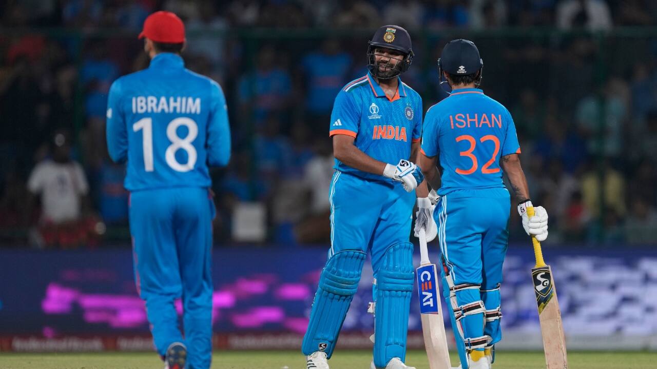 Chasing 273, Sharma and Kishan set a hectic pace as they smacked 50 off 37 balls. The next 50 came off only 34 balls. Sharma got to 50 off 30 balls, the second quickest in this World Cup, as he hit seven fours and two sixes. He then hit five more fours and two more sixes to score his second 50 off 33 balls. His third six took him past Chris Gayle’s tally of 553 for the most sixes in international cricket. (Image: AP)