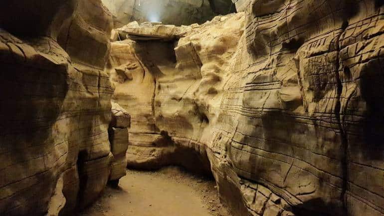 Belum Caves, Andhra Pradesh. (Photo: Wikimedia Commons)