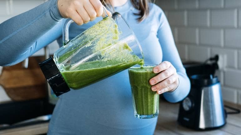 Iron deficiency: Get your fill with these vegetarian, non-vegetarian and vegan diet options - Vimarsana News