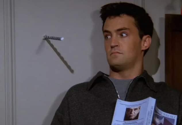 Chandler Bing holding a Gabriel García Márquez in Friends.