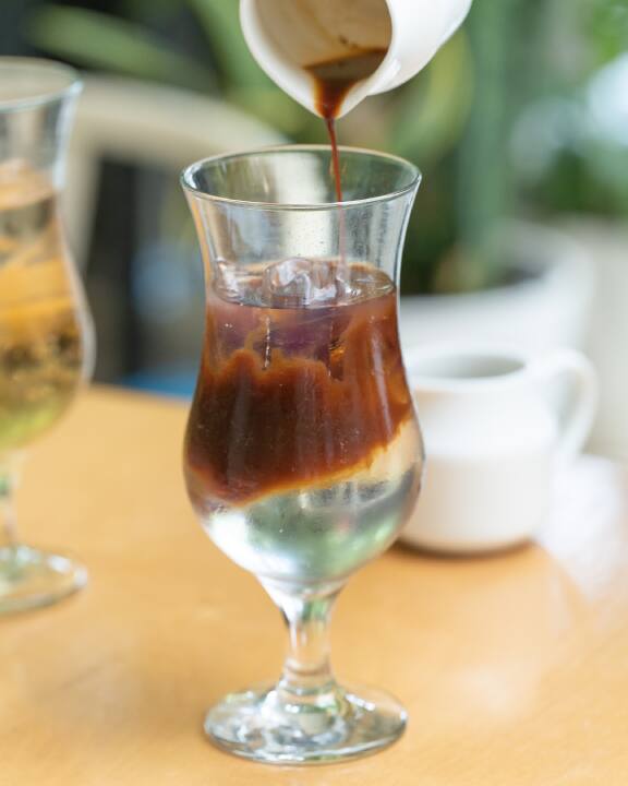 Coffee tonic