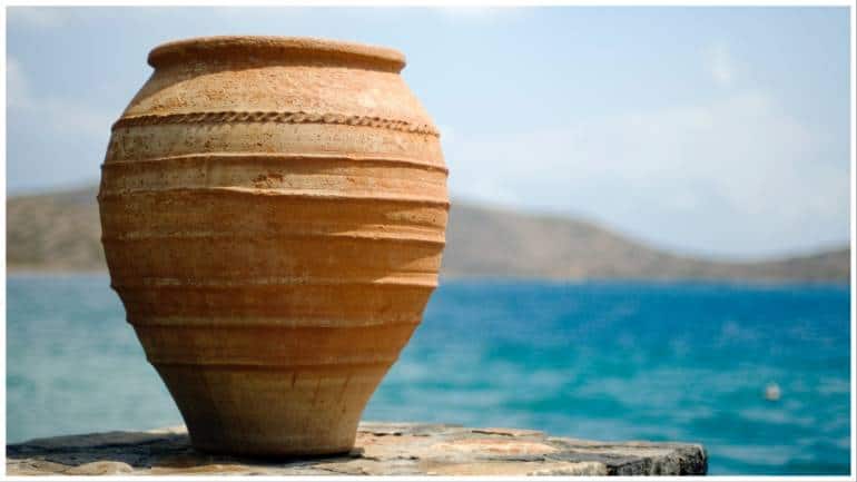 Mumbai woman, 26, told to marry pot to keep her future husband alive. Viral post - Vimarsana News