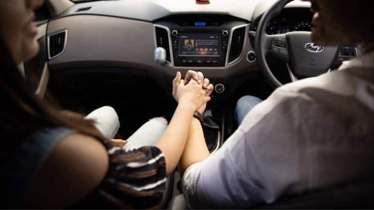 Bengaluru woman's dating tip to find love while stuck in traffic is winning hearts - Vimarsana News