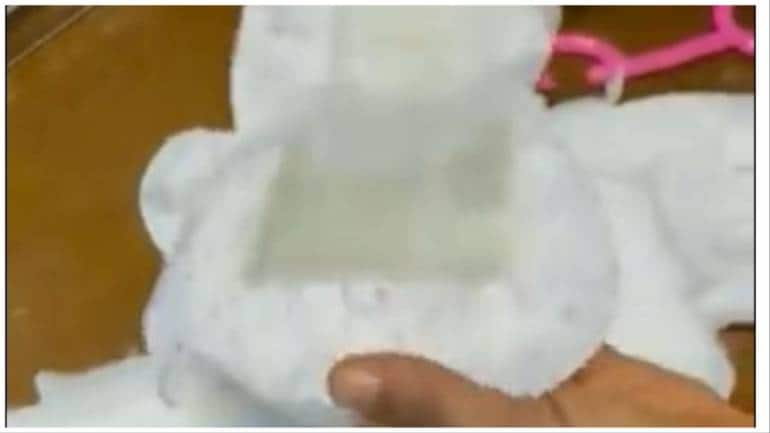 Gold worth Rs 37.58 lakh found in sanitary napkins at Trichy airport. Watch - Vimarsana News