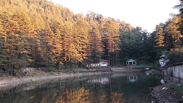 Dal Lake in McLeodgunj, Dharamshala. (Photo: Wikimedia Commons