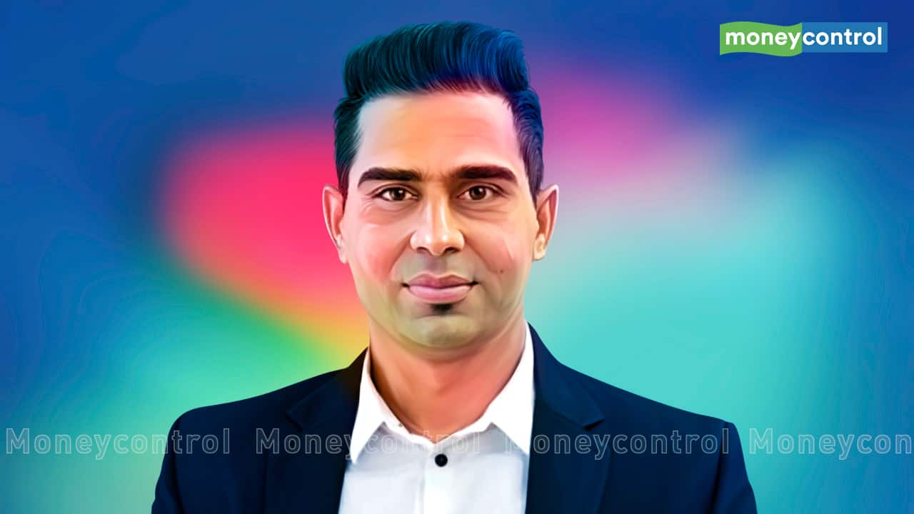 Too early to reallocate investment into large-caps: Feroze Azeez