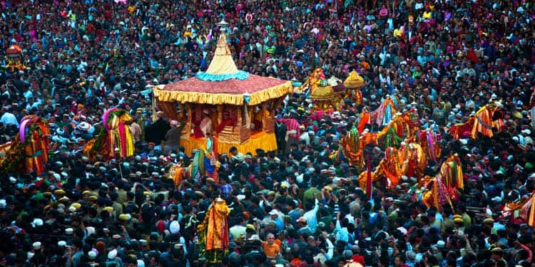Kullu Dussehra Rath Yatra. (Photo: Wikimedia Commons)