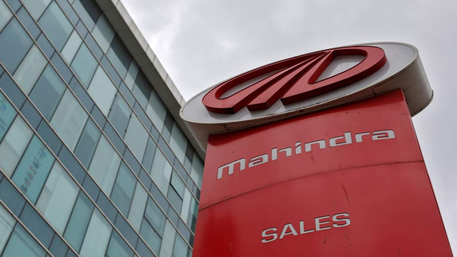 Mahindra & Mahindra sales rise 21% to 70,576 units in November