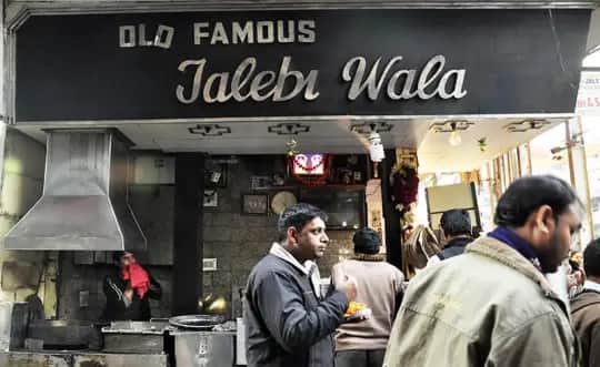 Old Famous Jalebi Wala, Old Delhi. 