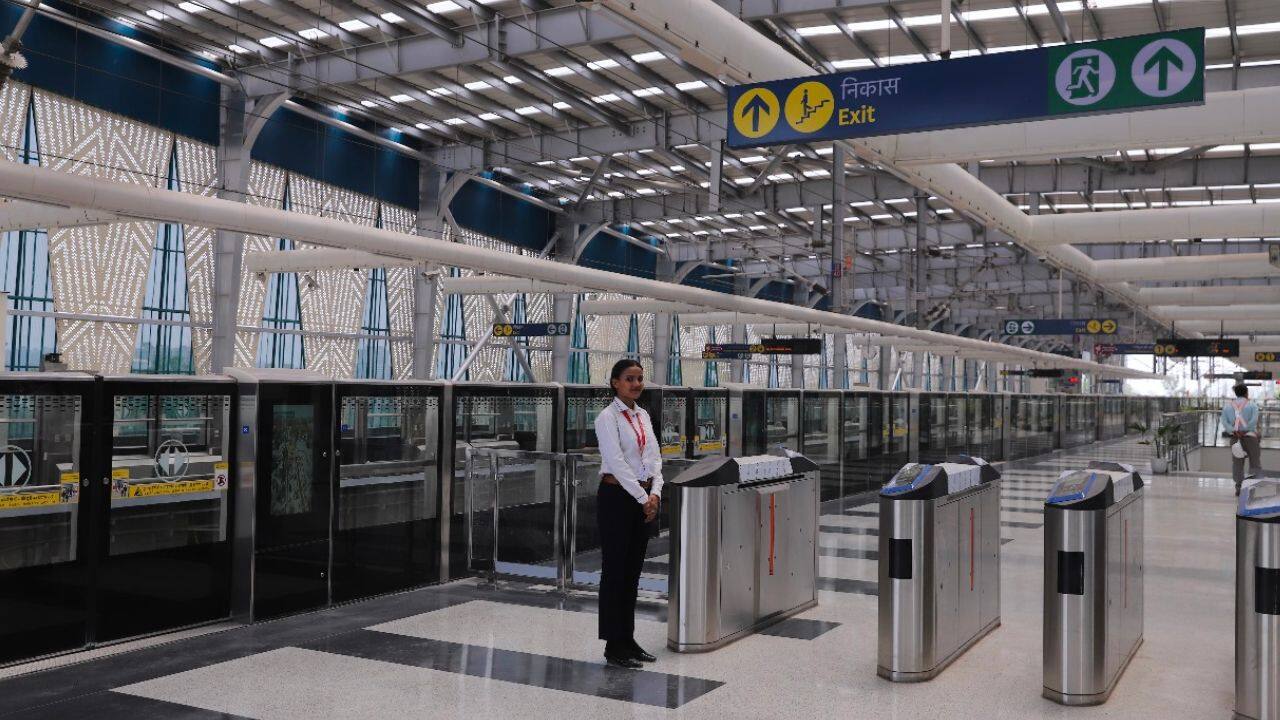 The project has been constructed at a cost of ₹30,274 crore. The Asian Development Bank, New Development Bank and Asian Infrastructure Investment Bank have also funded this project.