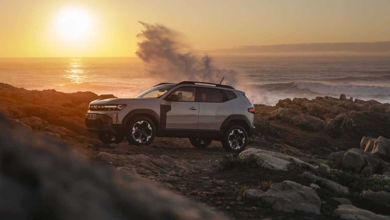 The third-generation Duster is poised to make a significant impact in the Indian automotive landscape, with expectations set for a launch in the second half of 2025. India is earmarked as a production and export hub for the Duster and its Nissan counterpart, catering to both right-hand drive (RHD) and left-hand drive (LHD) markets in the subcontinent.