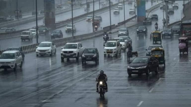 Delhi air pollution: Gopal Rai urges UP, Haryana to ask trucks to use peripheral expressways - Vimarsana News