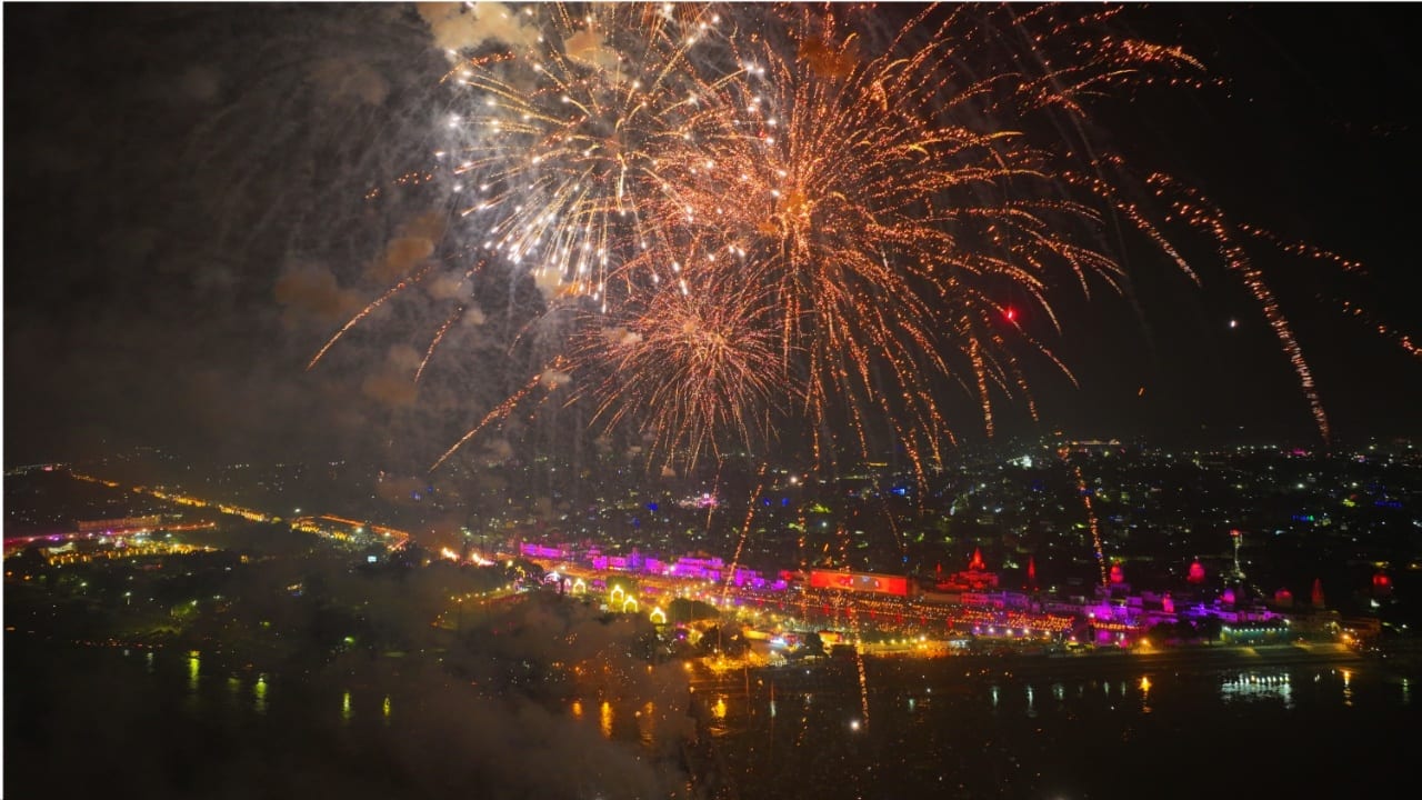 Musafir hoon yaaron: Diwali drives visa requests; Swift and Dosanjh music tours add to the surge