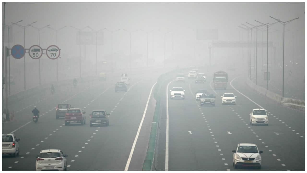 Realtors’ body CREDAI-NCR requests Centre’s air quality panel to lift ban on construction activities Realtors’ body CREDAI-NCR requests Centre’s air quality panel to lift ban on construction activities