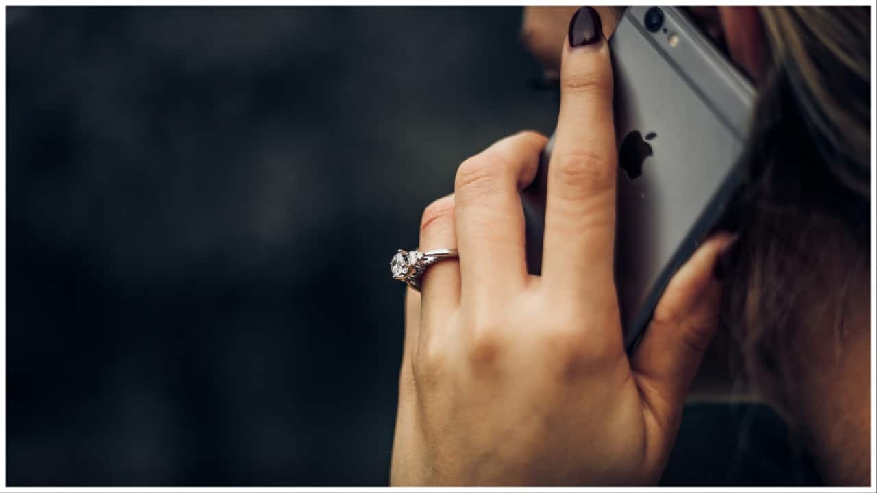 Scam alert: A college student got a call for a teaching gig from an 'armyman'. What happened next Scam alert: A college student got a call for a teaching gig from an 'armyman'. What happened next