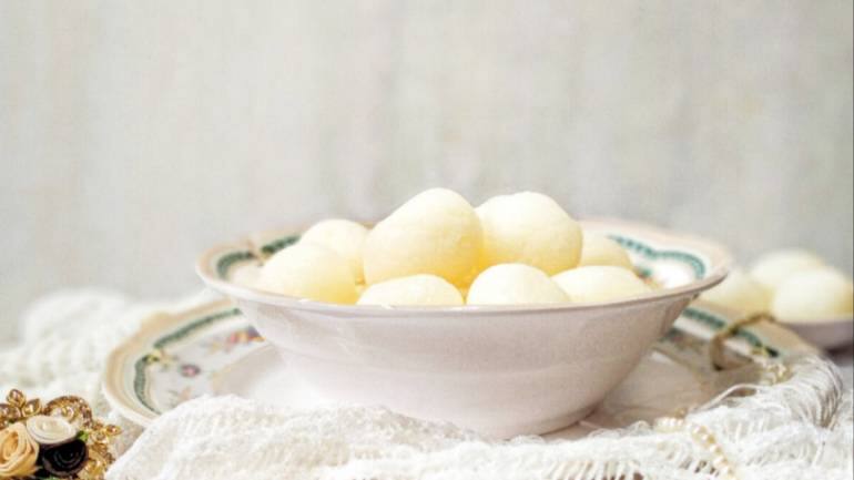 Fight over rasgulla shortage at UP wedding leaves 6 injured - Vimarsana News