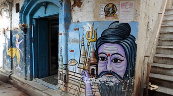 Varanasi's narrow alleys boasts a plethora of street art. (Photo: Bindu Gopal Rao)