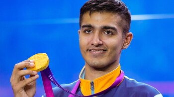 National squash: Abhay Singh, Tanvi Khanna in final