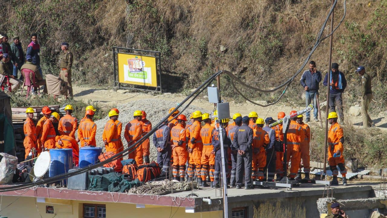 Uttarkashi Tunnel Collapse Rescue Ops To Evacuate 41 Trapped Workers Enters Final Stage 