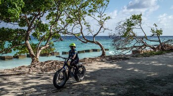 The highest number of tourists who visited the Maldives were from India (2,09,198), followed by Russia on the 2nd position (2,09,146) and China on the third (1,87,118).