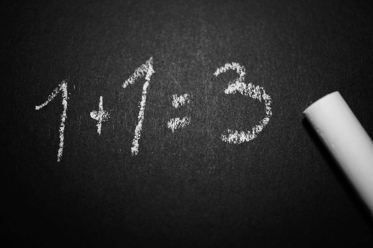 Charlie Munger's lasting wisdom: 12 mental errors that can impact decision making of investors and managers Charlie Munger's lasting wisdom: 12 mental errors that can impact decision making of investors and managers