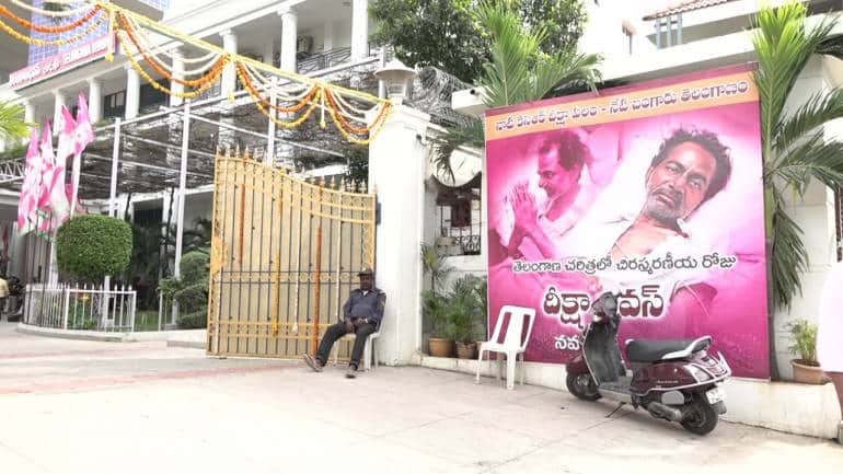 BRS MLA Lasya Nanditha dies in road accident in Telangana - Vimarsana News