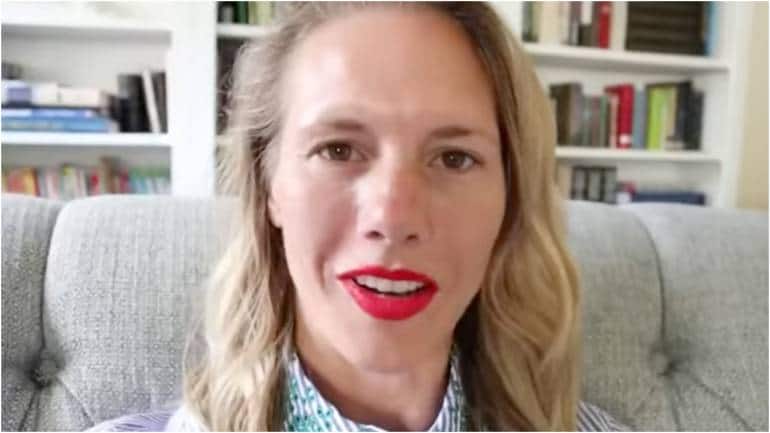 Former YouTube star, known for her parenting advice channel, pleads guilty to child abuse - Vimarsana News