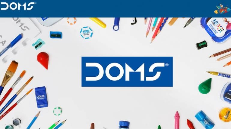 DOMS SMART KIT WITH 12 EXITED UNIQUE STATIONERY