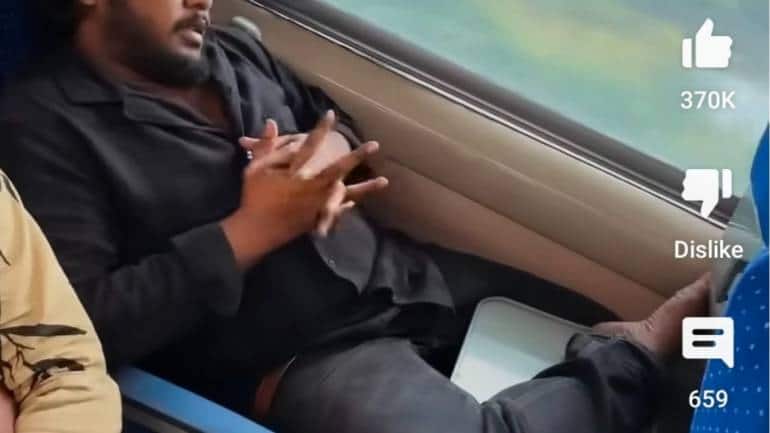 Vande Bharat passenger puts feet on snack tray, Railways officer responds - Vimarsana News