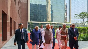 PM Narendra Modi with Gujarat CM Bhupendra Patel during the inauguration of Surat Diamond Bourse (PTI Photo)