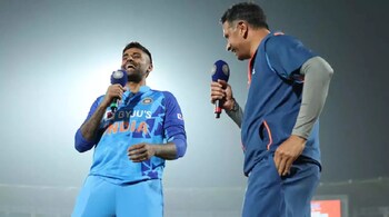 Suryakumar Yadav (aka SKY) with India captain Rahul Dravid. (Photo: BCCI on X)