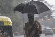IMD forecasts moderate rain with thunderstorms and lightning across Tamil Nadu