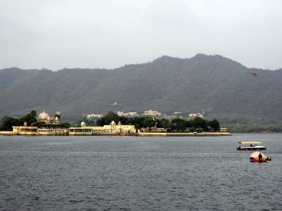 Lake Pichola, Udaipur, Rajasthan. (Photo: Bindu Gopal Rao)