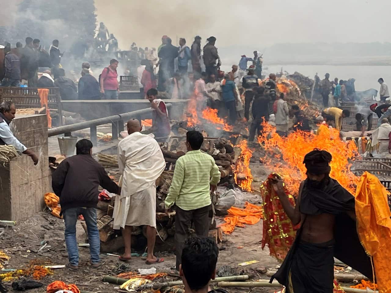 When someone dies, the body is taken to Manikarnika ghat and the rituals are done by both the Mumukshu Bhavan and the family. (Shantanu Guha Ray)