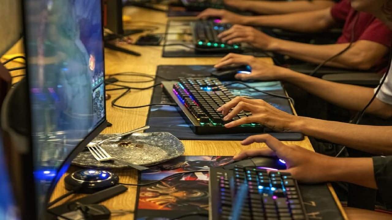 Tencent sheds $54 billion as China unveils latest gaming curbs