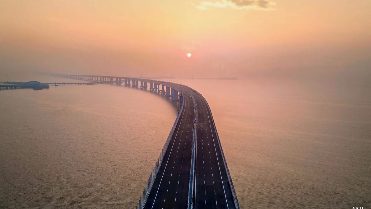 Atal Setu Key features of India's longest sea bridge