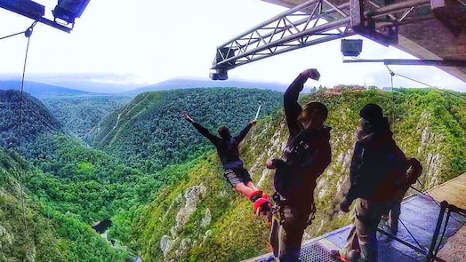 Love of adventure: 7 top bungee jumping locations in India and around the world