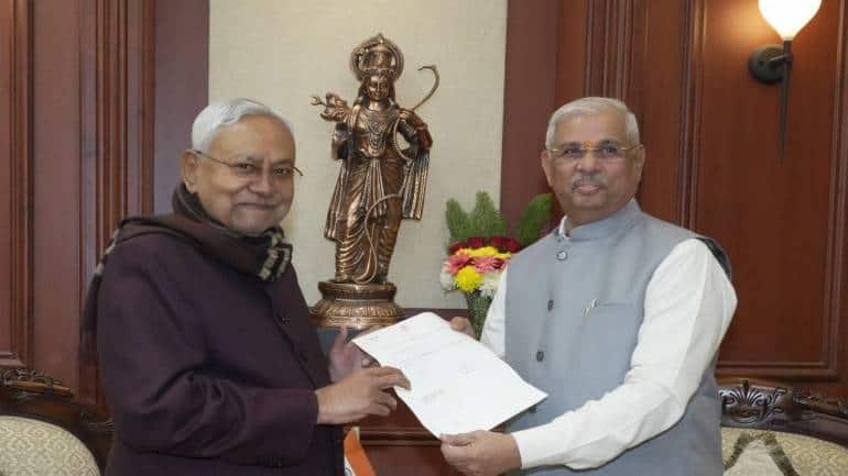 Nitish expert in betrayal; return to NDA-fold expected: JMM - Vimarsana News