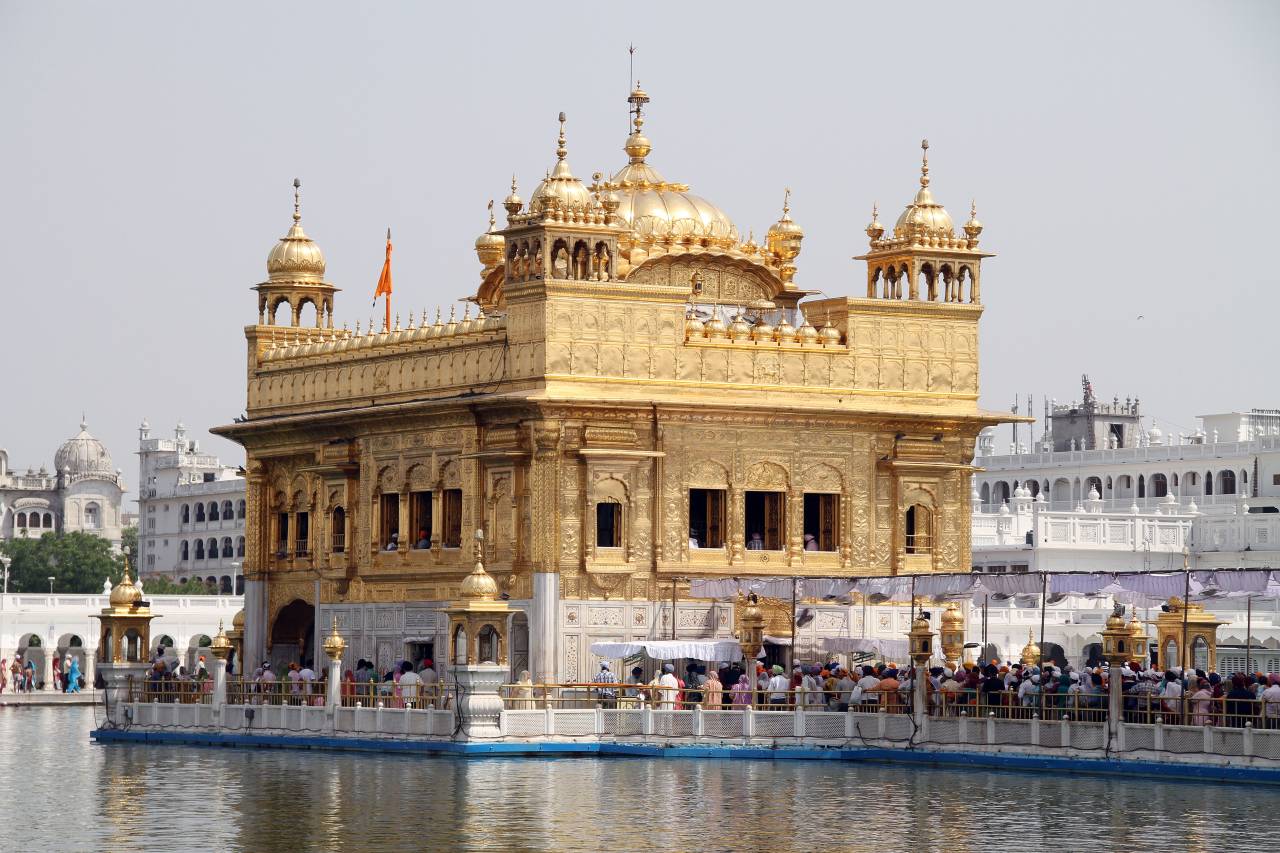 Army refutes air defense deployment at Golden Temple amidst tension