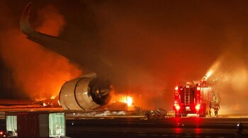 Fire destroys thousands works of art at the main gallery in Georgia's separatist region of Abkhazia