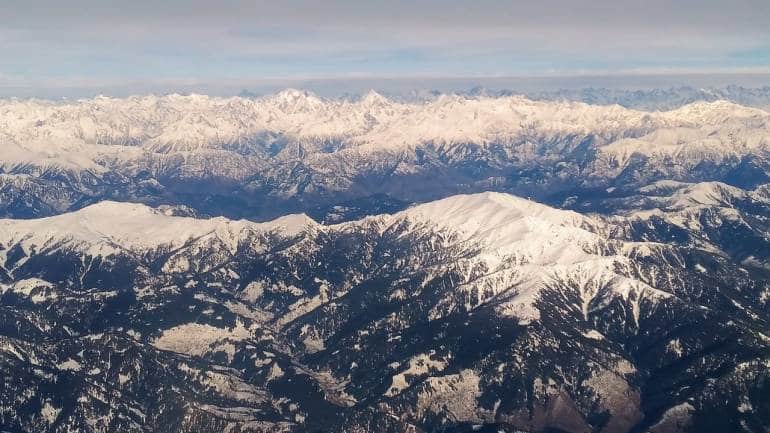 Snow-less in Kashmir, Himachal | Is India experiencing a snow drought, and what are the potential consequences of this phenomenon? - Vimarsana News