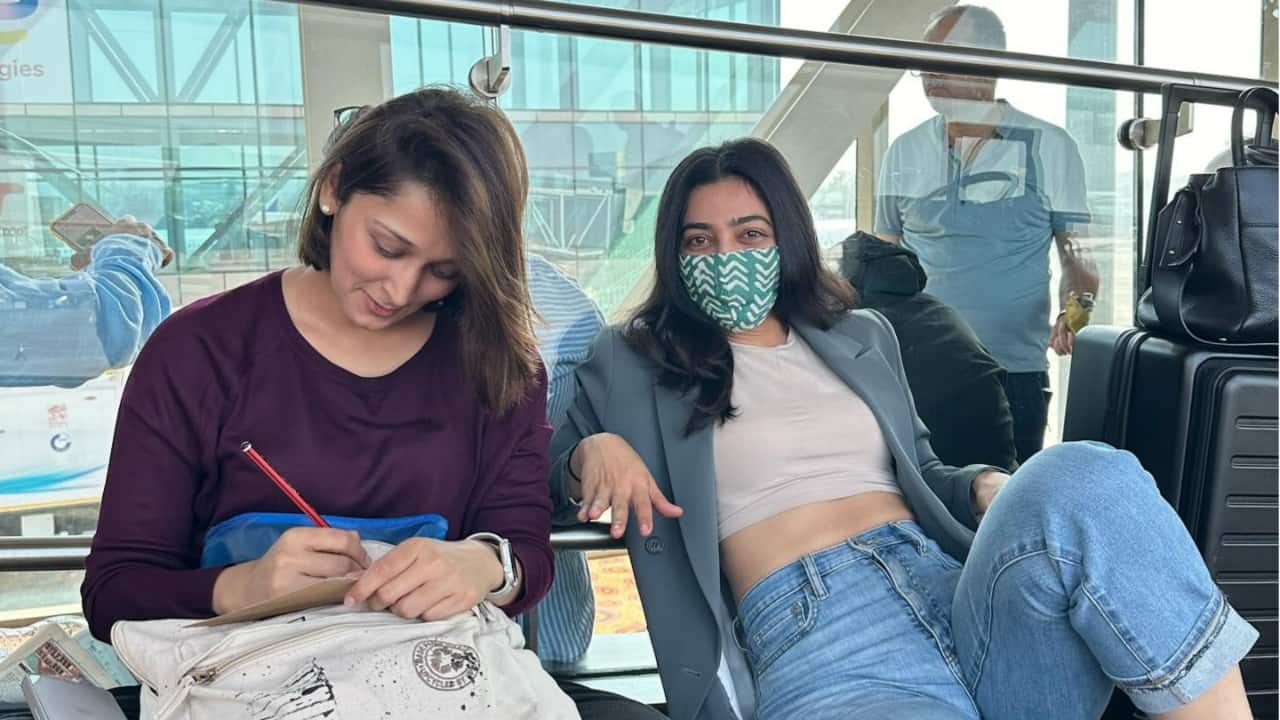 Radhika Apte says airline locked passengers in aerobridge, refused to open doors: ‘very stupid staff’